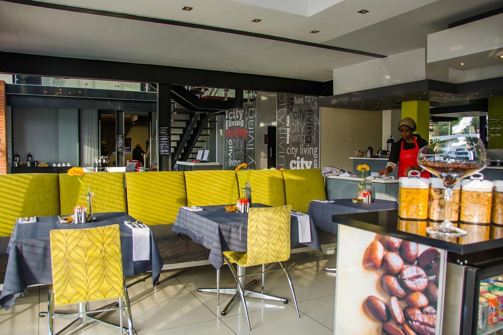 City Living Boutique Hotel Bloemfontein Bagian luar foto