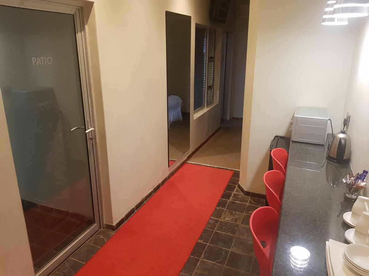 City Living Boutique Hotel Bloemfontein Bagian luar foto