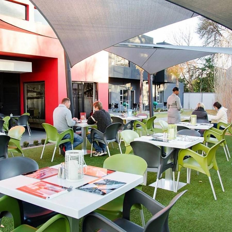 City Living Boutique Hotel Bloemfontein Bagian luar foto